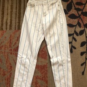 American Eagle mom jeans